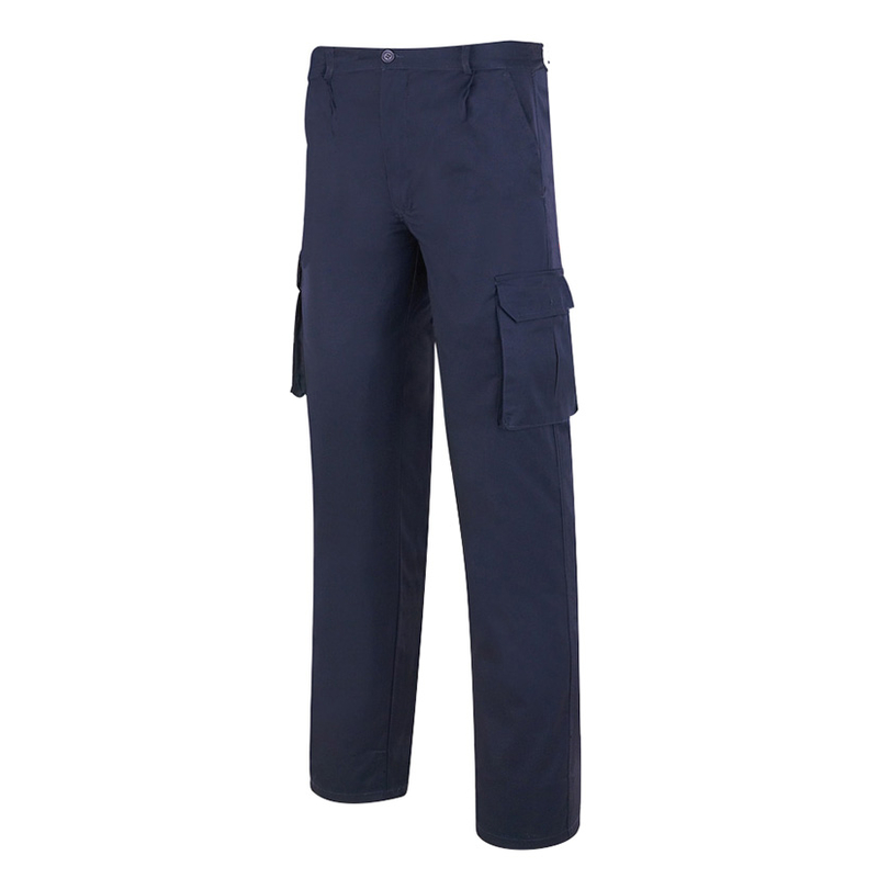 Pantalón multibolsillos modelo Top