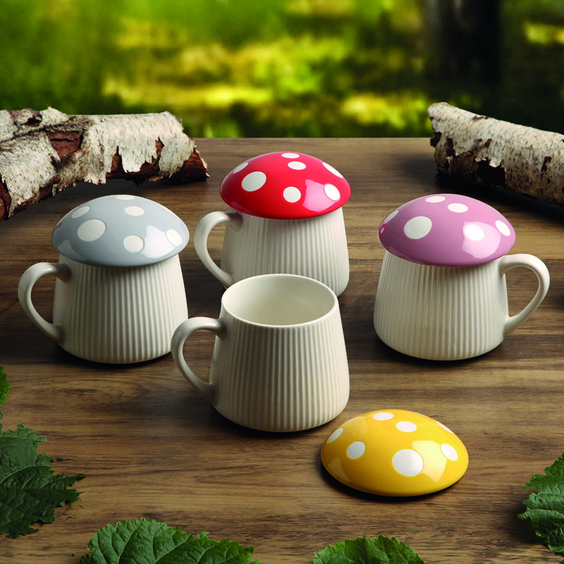 Taza con tapa VERSA seta roja