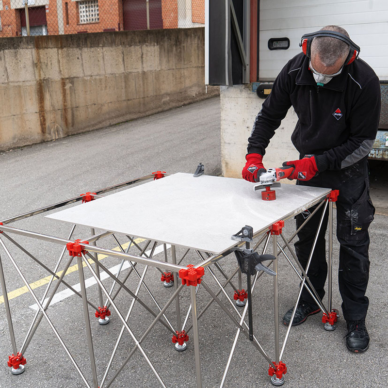 Mesa de trabajo RUBI retráctil