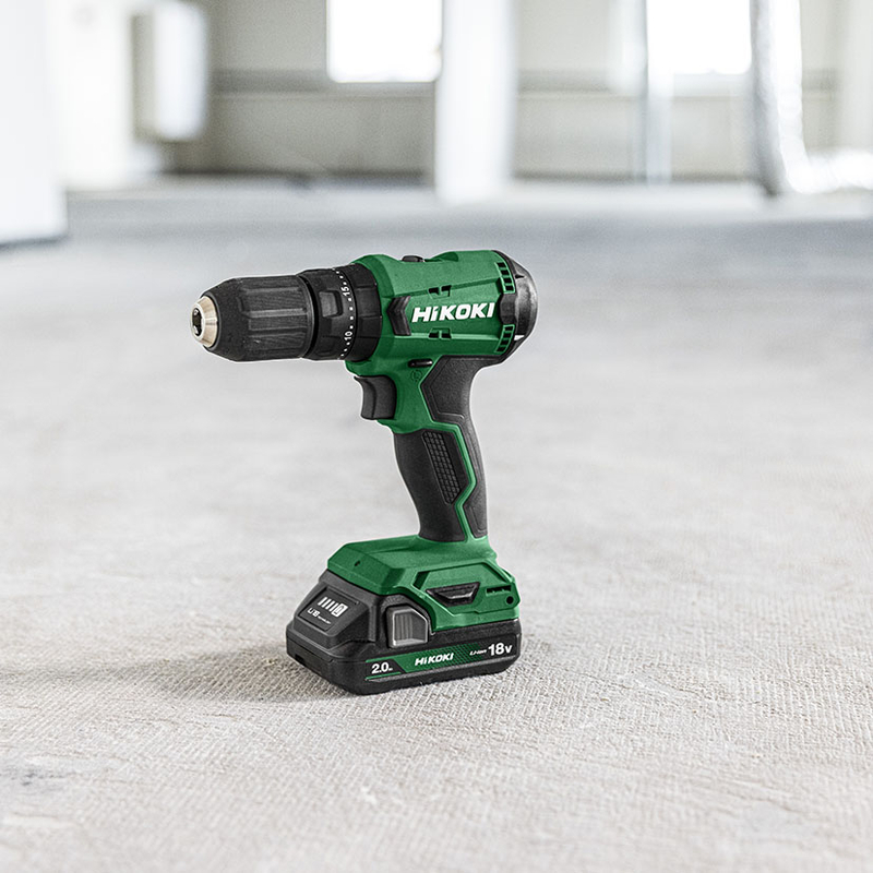 Taladro atornillador percutor batería HIKOKI DV18DAWCZ 18V