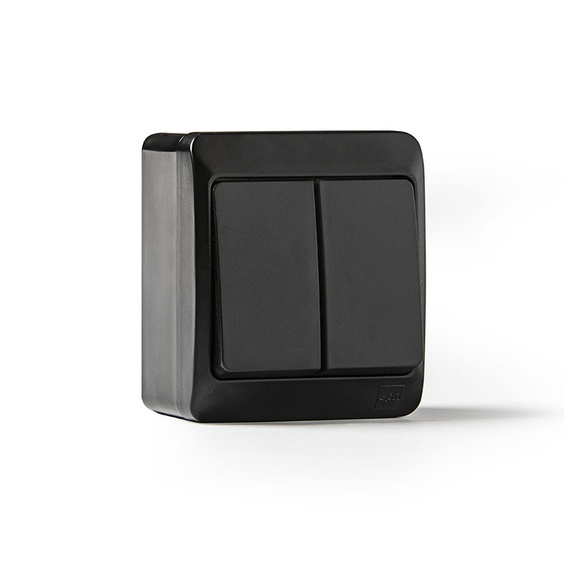 Doble interruptor estanco FAMATEL Pool 54 negro