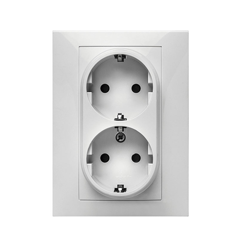 Doble enchufe de empotrar FAMATEL Habitat 15 blanco