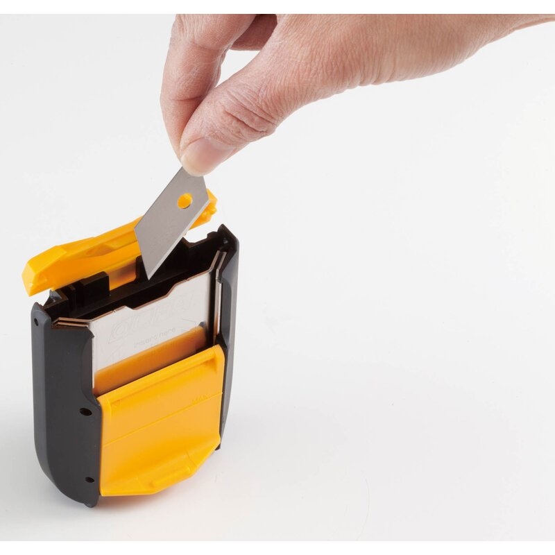Contenedor para cuchillas usadas para cinturón o bolsa portaherramientas DC-5 Olfa