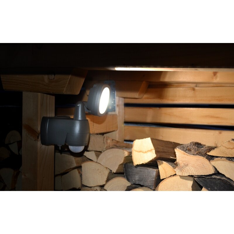 Foco LED de pared a batería LUFOS con detector de movimiento y protección IP44 Brennenstuhl