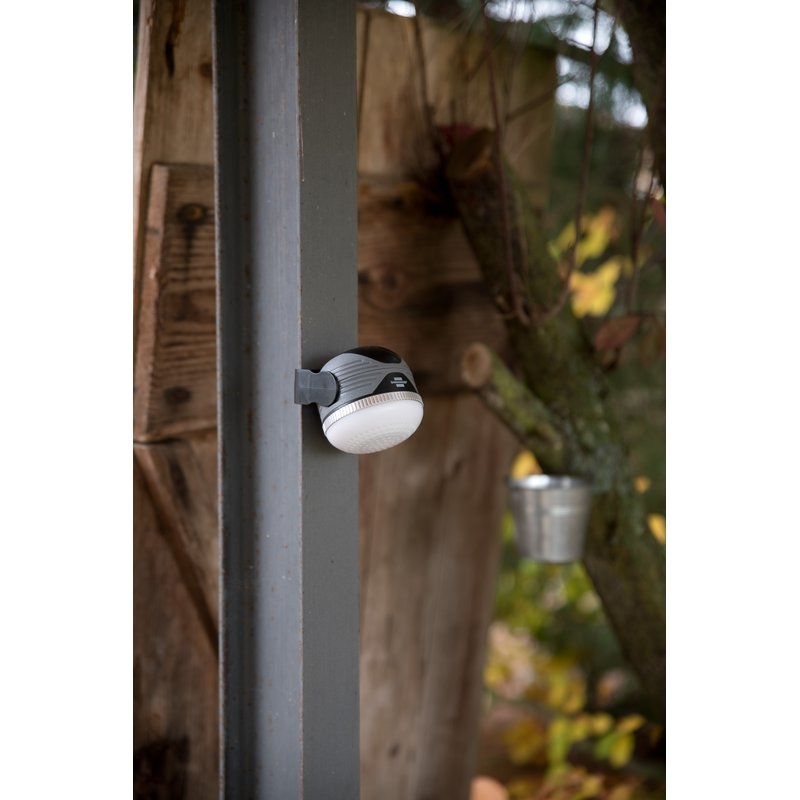 Foco LED multifunción outdoor OLI 310 AB y altavoz Bluetooth (350 lm) Brennenstuhl
