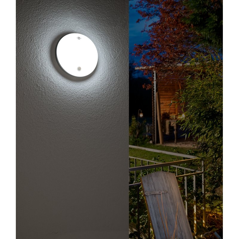 Aplique/plafón LED redondo RL de 1600 lm con sensor de movimiento y protección IP54 Brennenstuhl