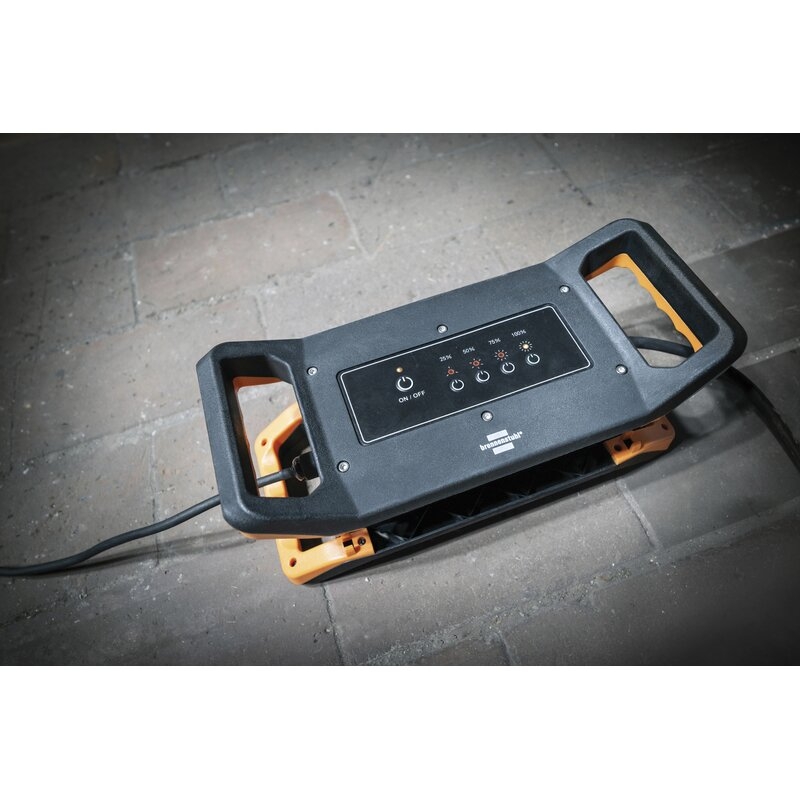 Foco de trabajo LED R23050 de 360° con 6 focos orientables individualmente, IP65 - Professional LINE Brennenstuhl