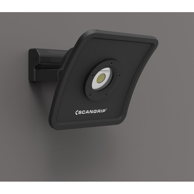 Foco de trabajo recargable con diseño compacto Nova R Scangrip Lighting