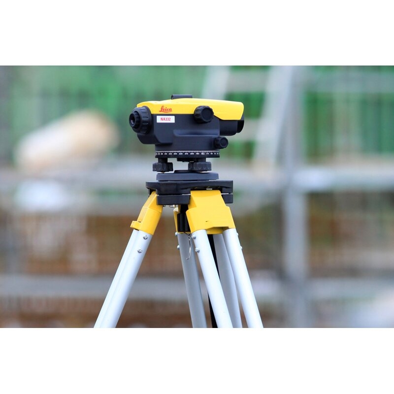 Nivel automático óptico serie NA300 Leica Geosystems