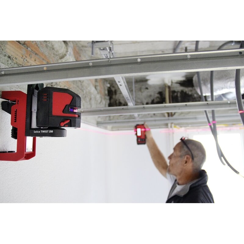 Nivel láser de líneas con pilas Lino L2S-1 Leica Geosystems