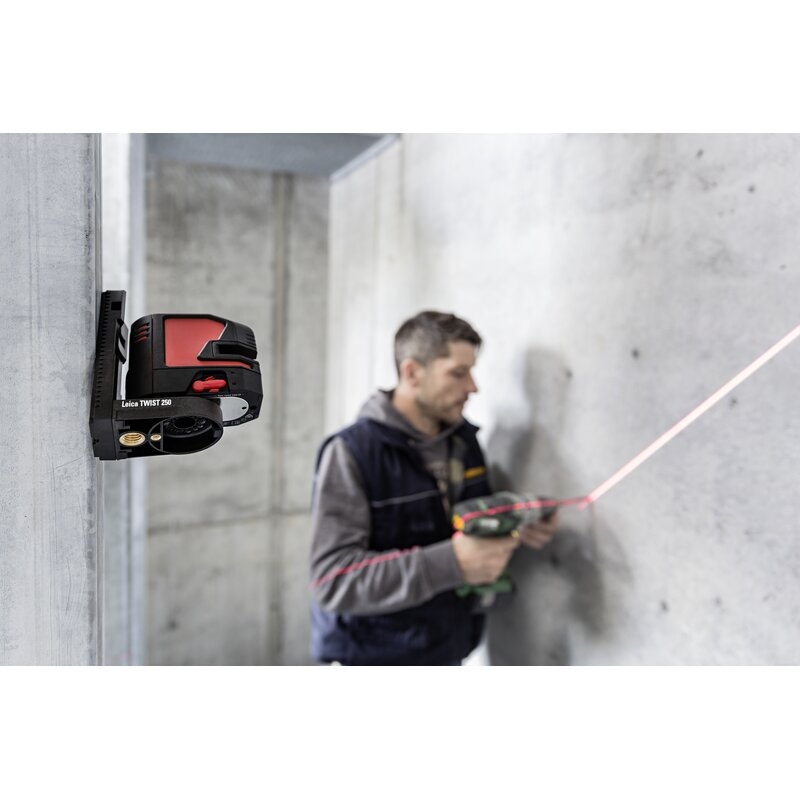 Nivel láser de líneas con pilas y/o batería recargable Lino L2-1 Leica Geosystems