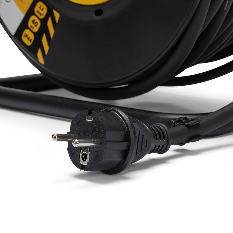 Enrollacables profesional 4 tomas Schuko estándar, cable H07RN-F 3G2,5mm2