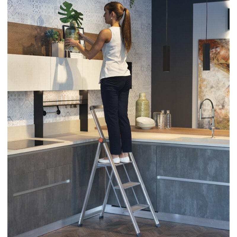 Mini escalera ultra delgada de aluminio Slim Gierre