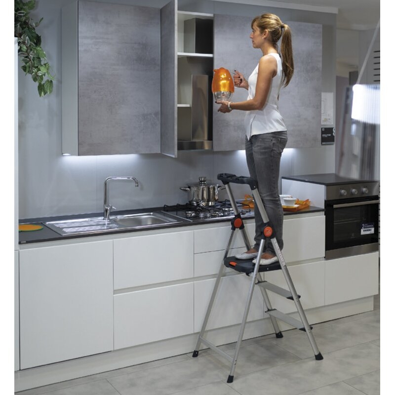 Mini escalera ultraligera de aluminio Dekorstep Gierre