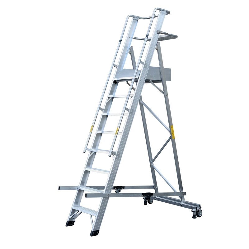 Escalera de aluminio con plataforma Eterna Gierre