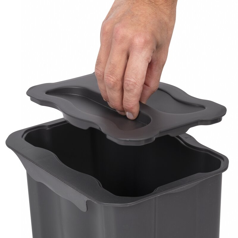 Emuca Contenedor de reciclaje auxiliar Recycle de 5 L para cocina, Plástico gris antracita, Plástico, 1 un